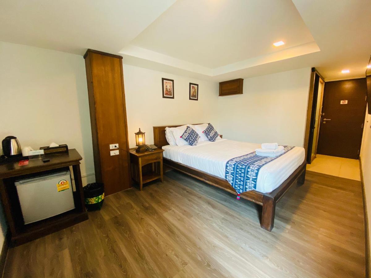 C Hotel Boutique And Comfort Chiang Mai Exteriör bild