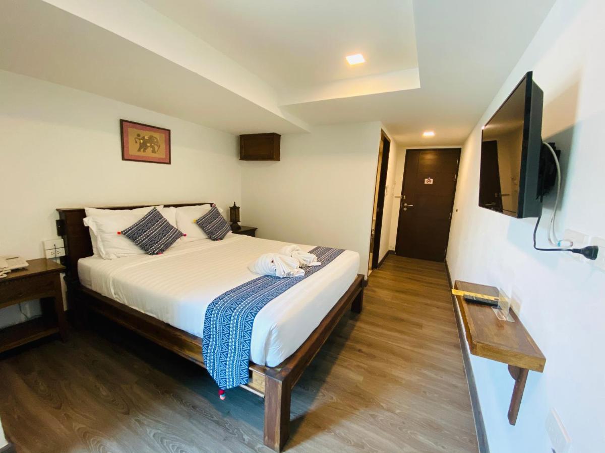 C Hotel Boutique And Comfort Chiang Mai Exteriör bild