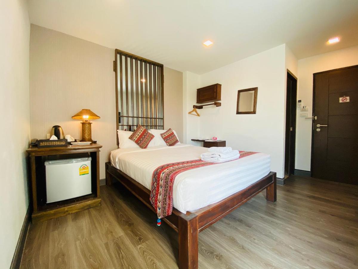 C Hotel Boutique And Comfort Chiang Mai Exteriör bild
