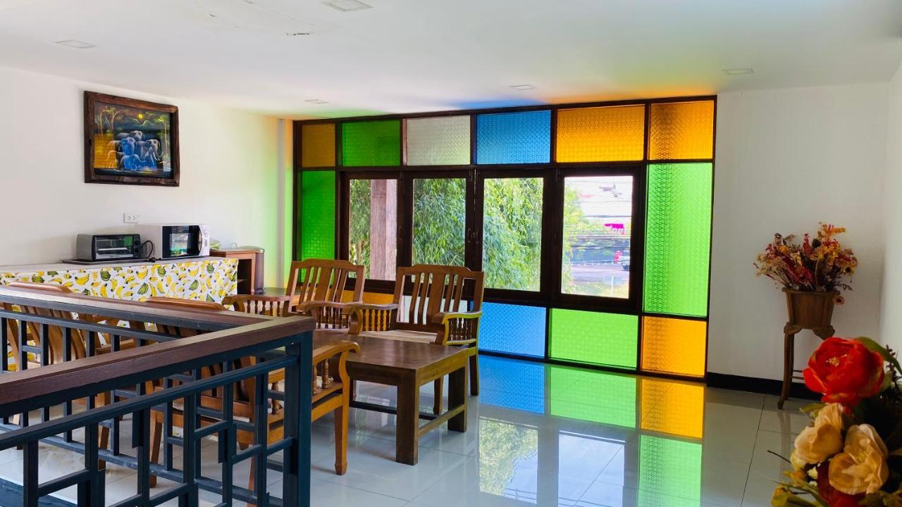 C Hotel Boutique And Comfort Chiang Mai Exteriör bild
